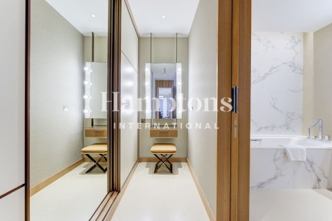 Apartment in Downtown Dubai (Downtown Burj Dubai), Dubai 2 bedrooms, 111.11198800 sq.m. № 95161 - photo 8