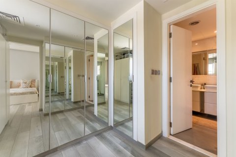 Снять в аренду виллу в The Lakes, Дубай: 3 спальни, 244.14908400м², № 95160 - фото 6