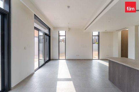 Townhouse in Dubai 3 bedrooms, 168 sq.m. № 71877 - photo 1