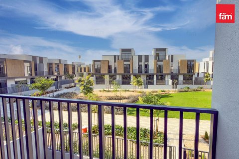 Townhouse in Dubai 3 bedrooms, 168 sq.m. № 71877 - photo 10