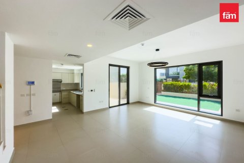 Снять в аренду виллу в Дубай Хилс Эстейт, Дубай: 3 спальни, 195м², № 71874 - фото 11