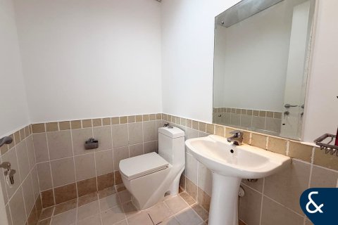 Villa in Springs 11, The Springs, Dubai 2 bedrooms, 359 sq.m. № 98797 - photo 6