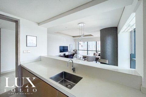 Apartment in DAMAC Towers by Paramount, Business Bay, Dubai 2 bedrooms, 141 sq.m. № 46406 - photo 8