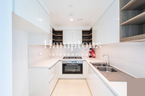 Снять в аренду квартиру в Даунтаун Дубай (Даунтаун Бурдж Дубай), Дубай: 3 спальни, 150.50286000м², № 63820 - фото 3