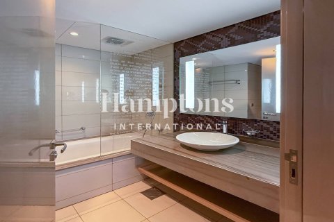 Снять в аренду квартиру в Marasi Business Bay, Бизнес-Бэй, Дубай: 2 спальни, 140.73039343м², № 63825 - фото 9