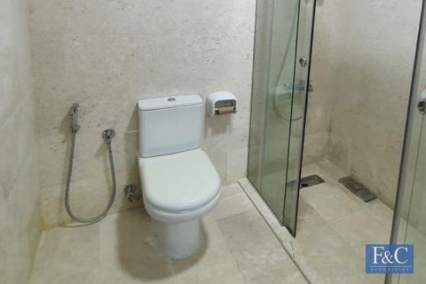 Apartment in Business Bay, Dubai 2 bedrooms, 139 sq.m. № 103374 - photo 7