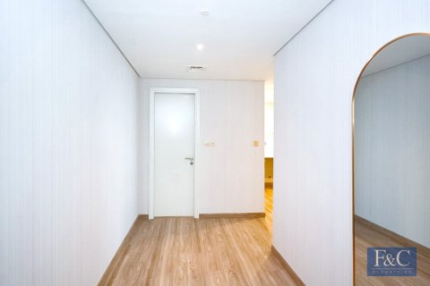 Apartment in DIFC, Dubai 1 bedroom, 75 sq.m. № 103370 - photo 2