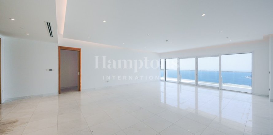 Apartment in Jumeirah Beach Residence, Dubai 4 bedrooms, 353.124 sq.m. № 112113