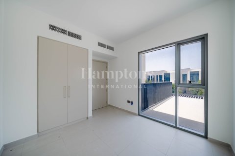 Townhouse in Arabian Ranches 3, Dubai 4 bedrooms, 226.12590200 sq.m. № 112112 - photo 3