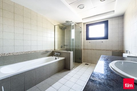 Maison de ville à Dubai, 4 chambres, 431.8 m², № 118295 - photo 24