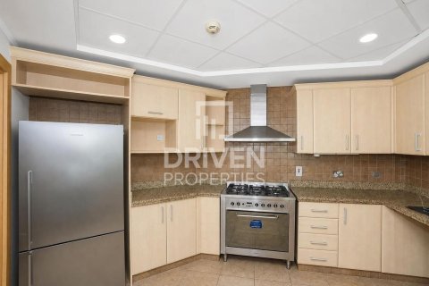 Apartment in Shoreline Apartments, Palm Jumeirah, Dubai 3 bedrooms, 200.21 sq.m. № 135703 - photo 17