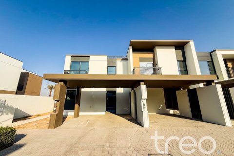 Таунхаус в Arabian Ranches 3, Дубай, 4 спальни, 249.17м², № 119923