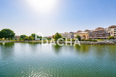 Apartment in Green Community Motor City, Motor City, Dubai 3 bedrooms, 412 sq.m. № 124424 - photo 4