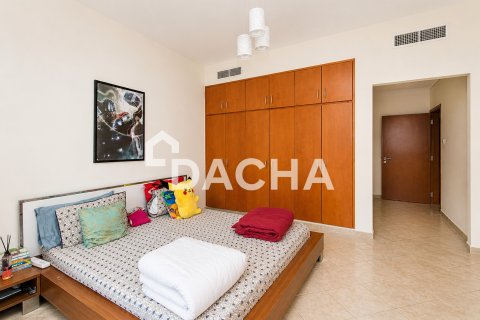 Apartment in Green Community Motor City, Motor City, Dubai 3 bedrooms, 412 sq.m. № 124424 - photo 12