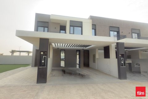 Вилла в Дубае, 4 спальни, 238.2м², № 109504