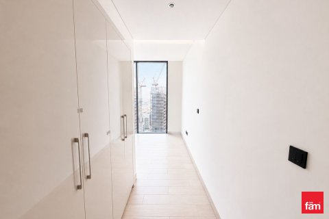 Apartment in Dubai 4 bedrooms, 218.8 sq.m. № 109508 - photo 12