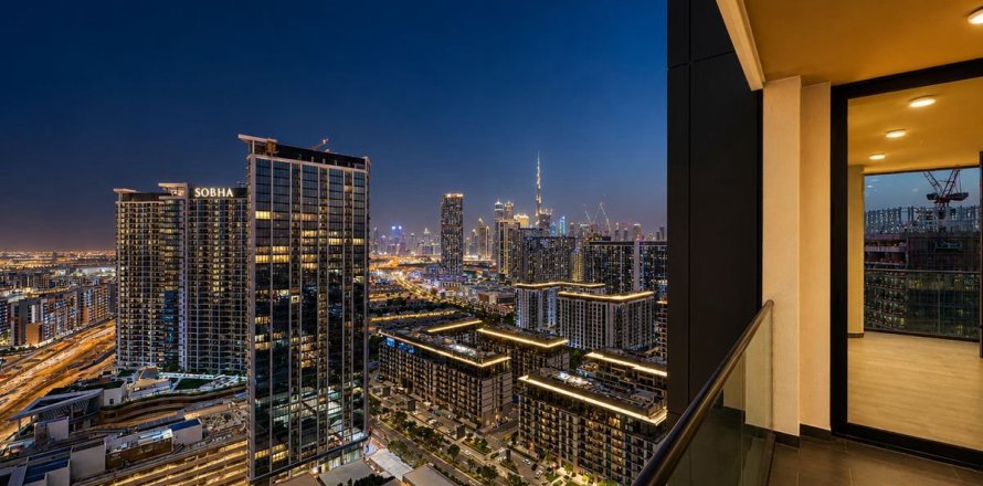 Apartment in Dubai 4 bedrooms, 218.8 sq.m. № 109508