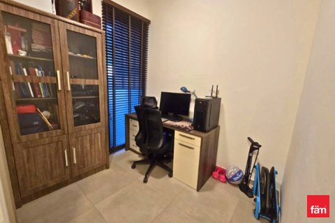Villa à Dubai, 3 chambres, 174 m², № 48812 - photo 15
