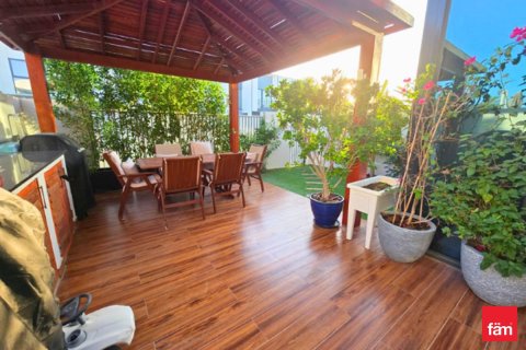 Villa à Dubai, 3 chambres, 174 m², № 48812 - photo 22
