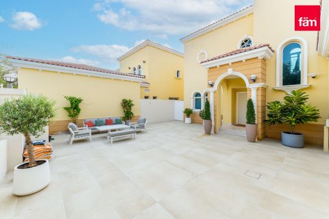 Villa en Dubai, 3 dormitorios, 666.3 m², № 59020 - foto 27