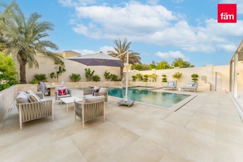 Villa en Dubai, 3 dormitorios, 666.3 m², № 59020 - foto 23