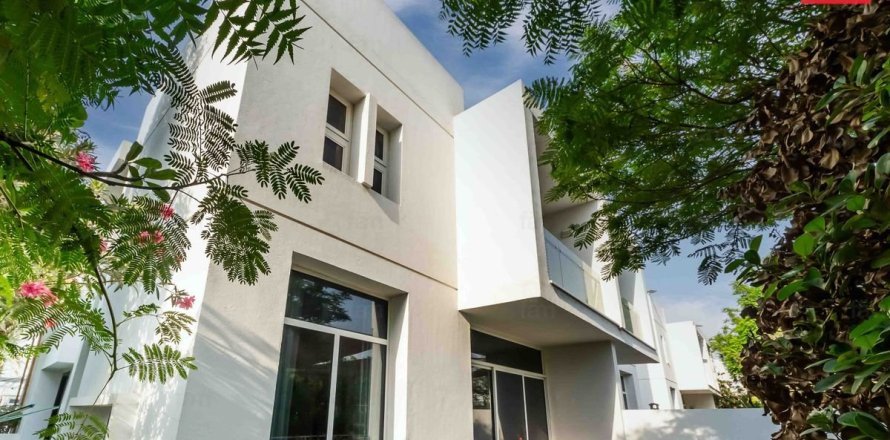 Townhouse in Dubai 3 bedrooms, 276.3 sq.m. № 59026