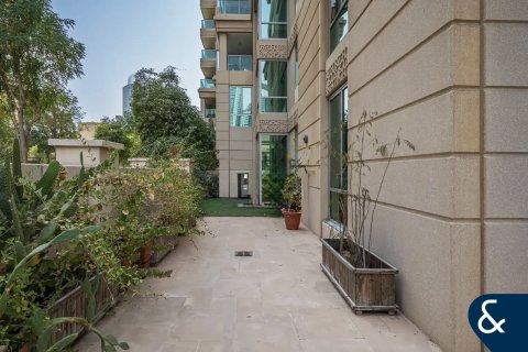 Apartment in Dubai Marina, Dubai 2 bedrooms, 272 sq.m. № 99054 - photo 8