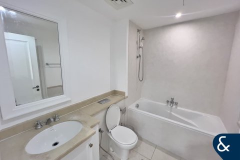 Apartamento en Old Town, Dubai, 2 dormitorios, 118 m², № 99055 - foto 15