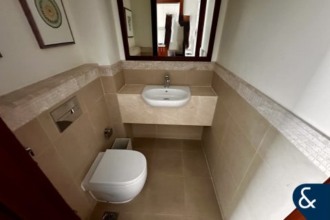 Apartment in BURJ VISTA in Downtown Dubai (Downtown Burj Dubai), Dubai 3 bedrooms, 169 sq.m. № 99061 - photo 18