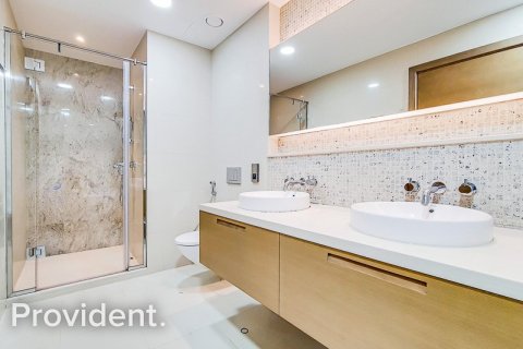 Apartamento en CLAREN TOWERS en Downtown Dubai (Downtown Burj Dubai), Dubai, 3 dormitorios, 159.7 m², № 30784 - foto 11