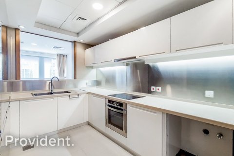 Apartamento en CLAREN TOWERS en Downtown Dubai (Downtown Burj Dubai), Dubai, 3 dormitorios, 159.7 m², № 30784 - foto 4
