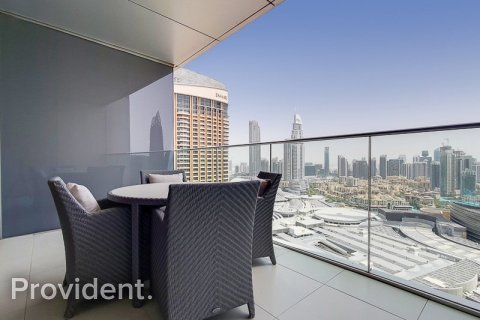 Appartement à ADDRESS BOULEVARD à Downtown Dubai (Downtown Burj Dubai), Dubai, 2 chambres, 145.9 m², № 30782 - photo 9