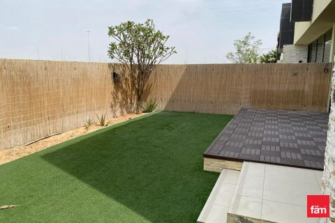 Снять в аренду таунхаус в Дубае: 3 спальни, 324м², № 96177 - фото 19