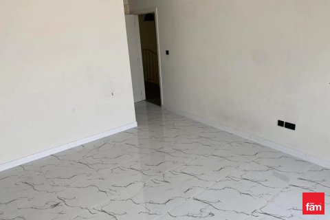 Снять в аренду таунхаус в Дубае: 3 спальни, 324м², № 96177 - фото 15