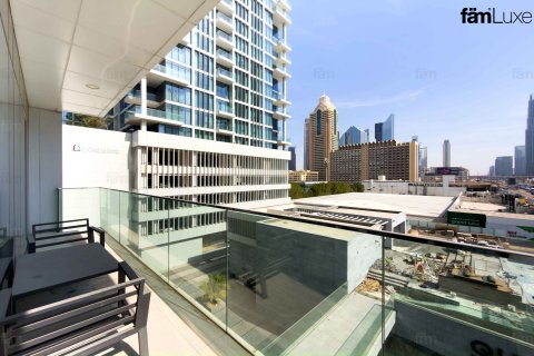 Apartment in Downtown Dubai (Downtown Burj Dubai), Dubai 3 bedrooms, 198.5 sq.m. № 96176 - photo 4