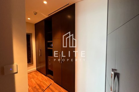 Penthouse in Dubai 4 bedrooms, 254 sq.m. № 121638 - photo 16