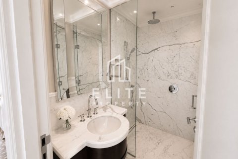 Penthouse in Dubai 4 bedrooms, 264 sq.m. № 121639 - photo 18