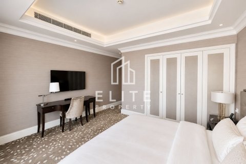 Penthouse in Dubai 4 bedrooms, 264 sq.m. № 121639 - photo 12