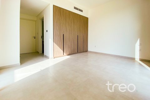 Villa in The Valley, Dubai 4 bedrooms, 205.97 sq.m. № 134631 - photo 4