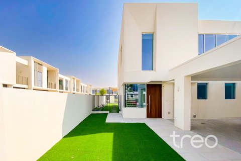 Villa in The Valley, Dubai 4 bedrooms, 205.97 sq.m. № 134631 - photo 3
