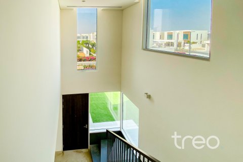 Villa in The Valley, Dubai 4 bedrooms, 205.97 sq.m. № 134631 - photo 10