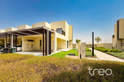 Таунхаус в EMAAR South, Dubai South (Dubai World Central), Дубай, 4 спальни, 237.18м², № 134623