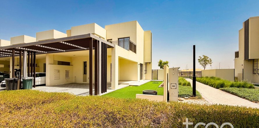 Таунхаус в EMAAR South, Dubai South (Dubai World Central), Дубай, 4 спальни, 237.18м², № 134623