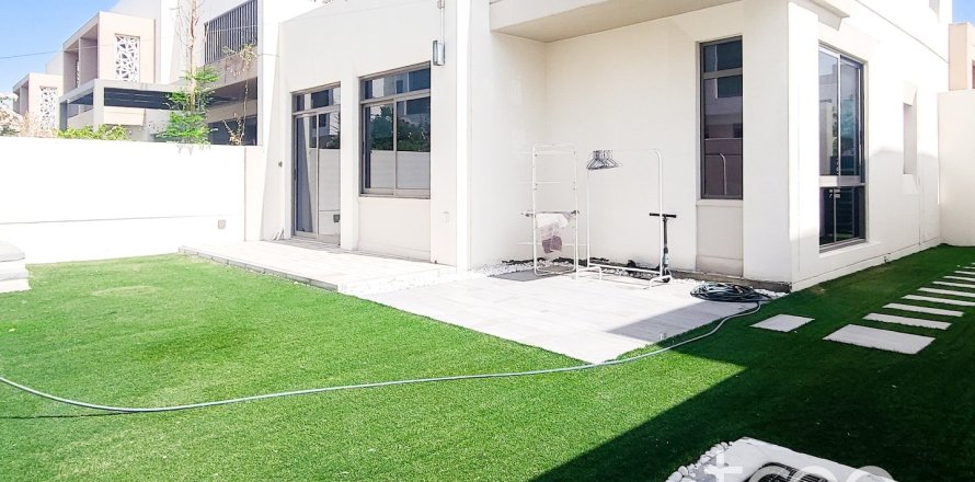 Таунхаус в Hayat Townhouses, Town Square, Дубай, 4 спальни, 24.9м², № 134622