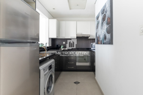 Apartment in Dubai Marina, Dubai 1 bedroom, 77 sq.m. № 73003 - photo 8