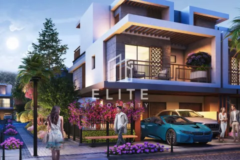 Villa in Dubai 4 bedrooms № 53671 - photo 1