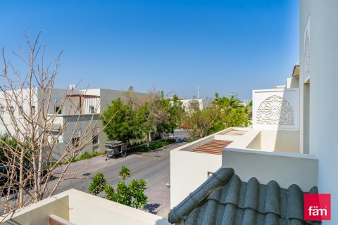 Adosado en Al Furjan, Dubai, 3 dormitorios, 224 m², № 47814 - foto 23