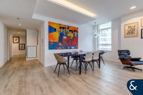 Apartment in AL SAHAB TOWER in Dubai Marina, Dubai 3 bedrooms, 213 sq.m. № 79322 - photo 8