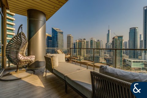 Apartment in AL SAHAB TOWER in Dubai Marina, Dubai 3 bedrooms, 213 sq.m. № 79322 - photo 23