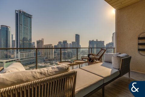 Apartment in AL SAHAB TOWER in Dubai Marina, Dubai 3 bedrooms, 213 sq.m. № 79322 - photo 2
